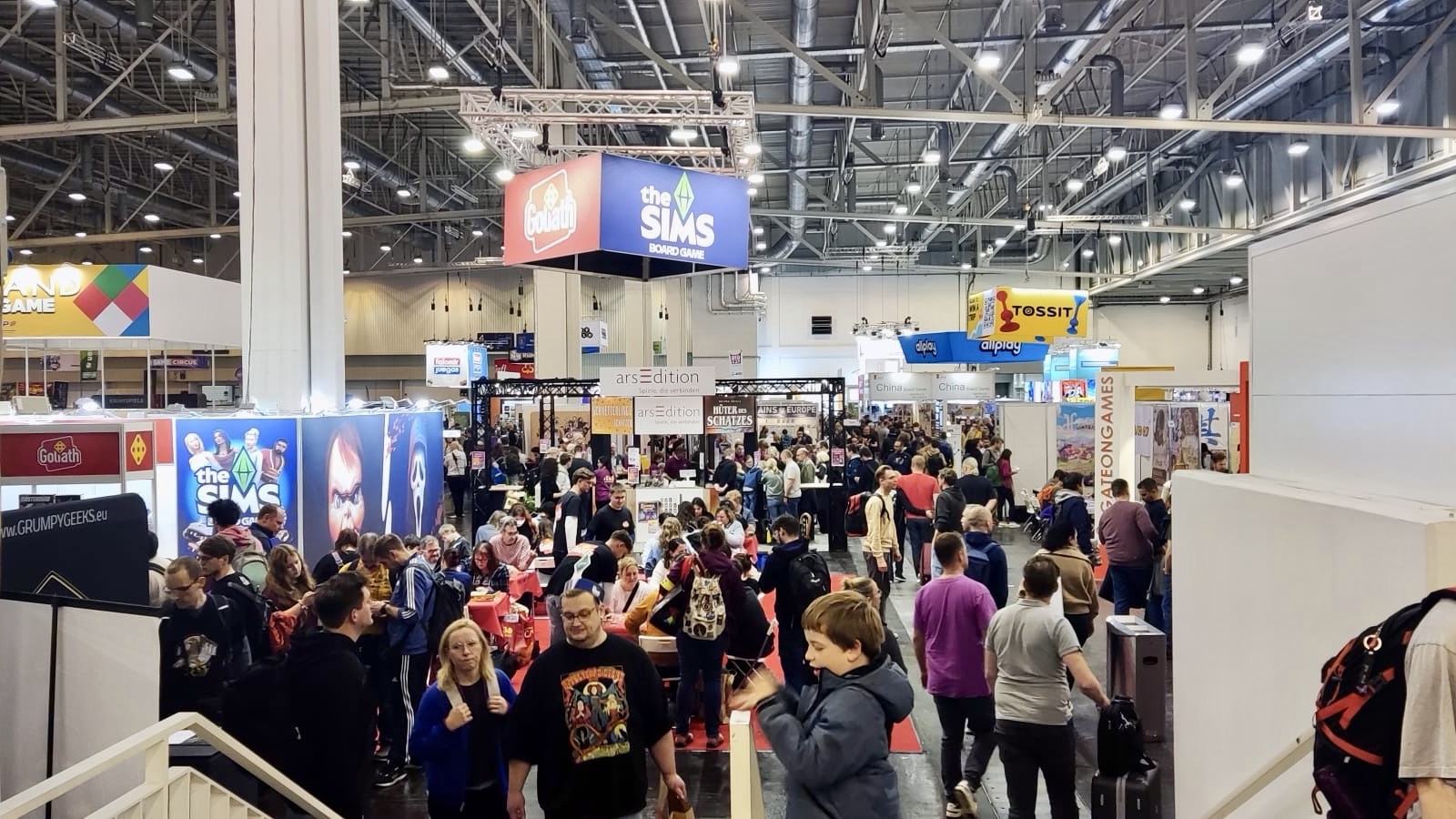 Essen 2025 – jour 1 : On y était, et c’était du lourd !
