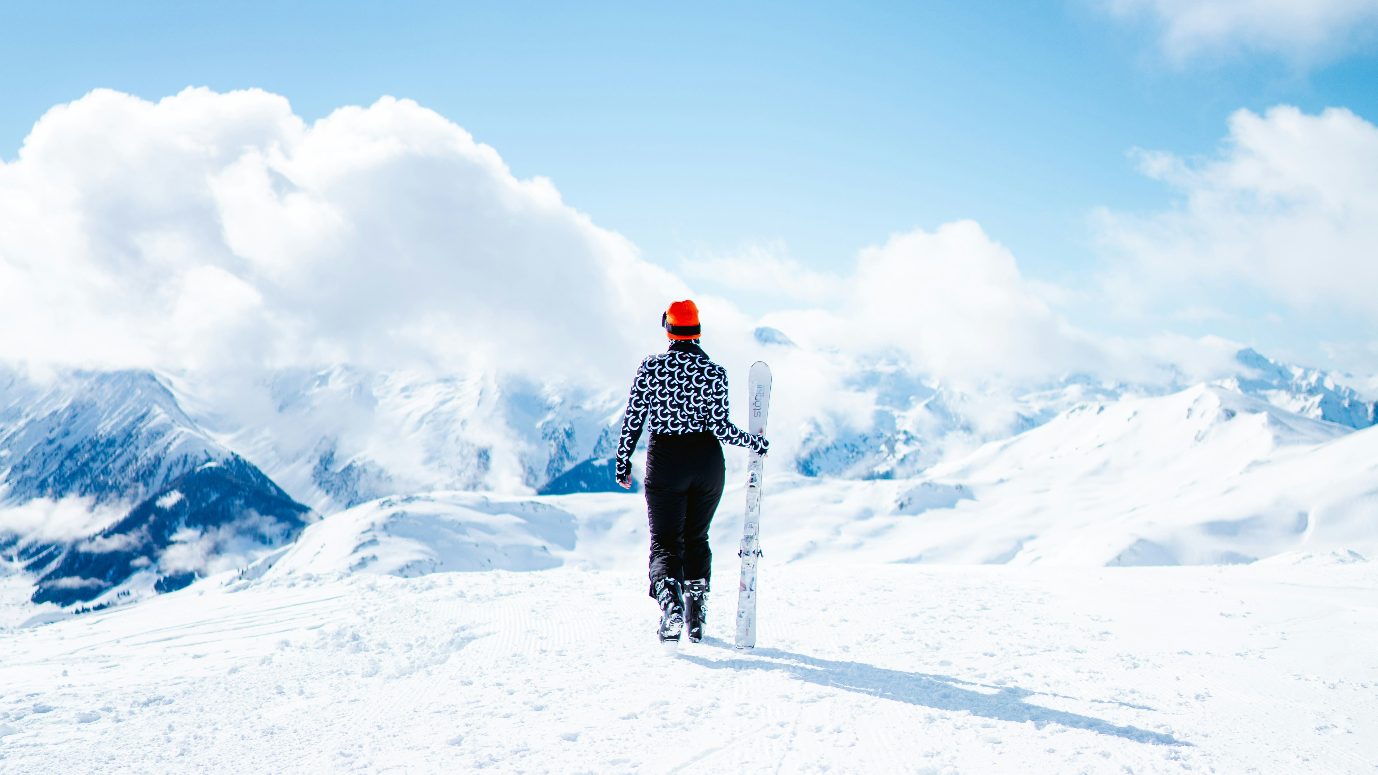 Poudreuse & meeples : Le guide ludique spécial JO d&rsquo;hiver 2026